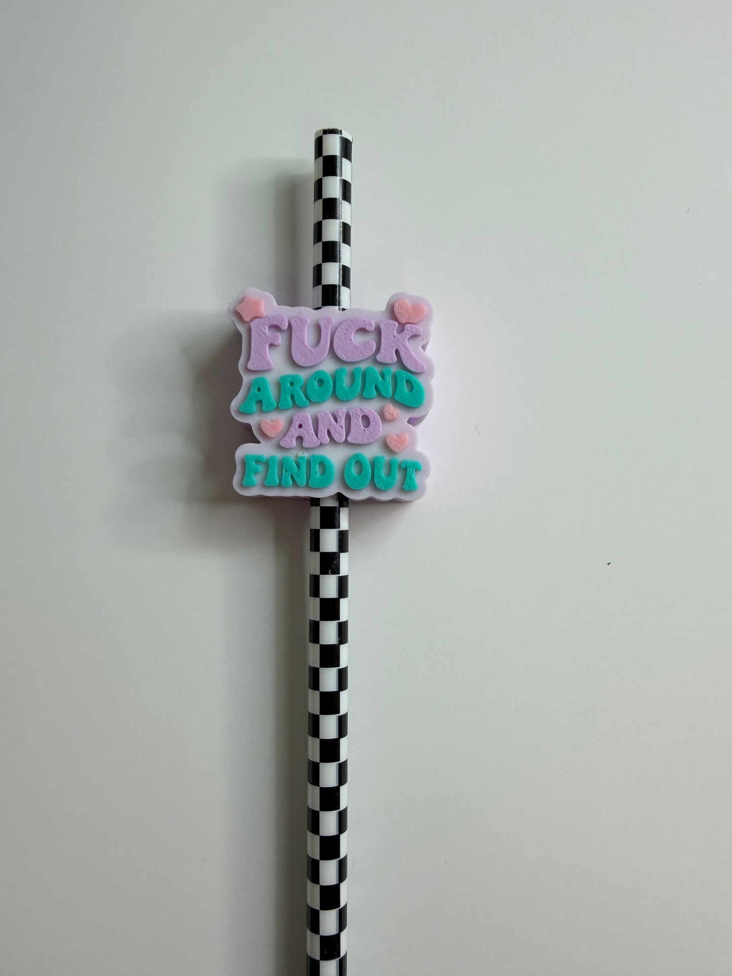 Find Out Straw Topper