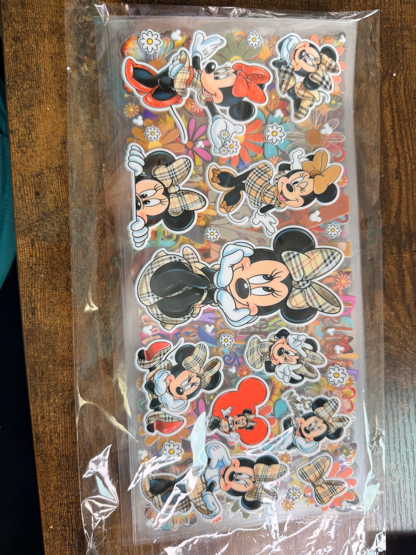 Live Claim Wraps and Toppers