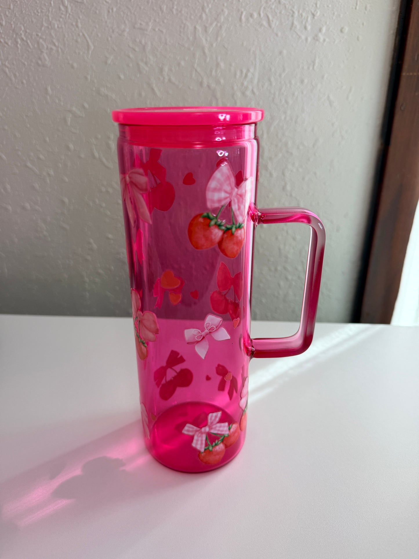 Strawberry and Bows Glass Tumbler