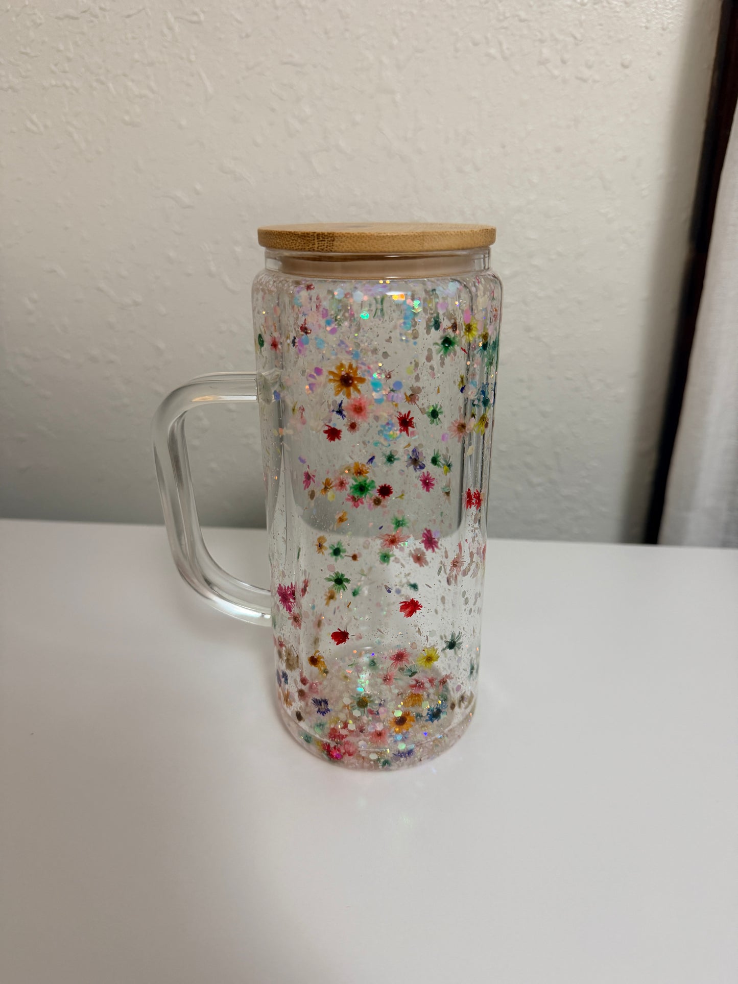 20oz Glass Snow Globe Flower Tumbler