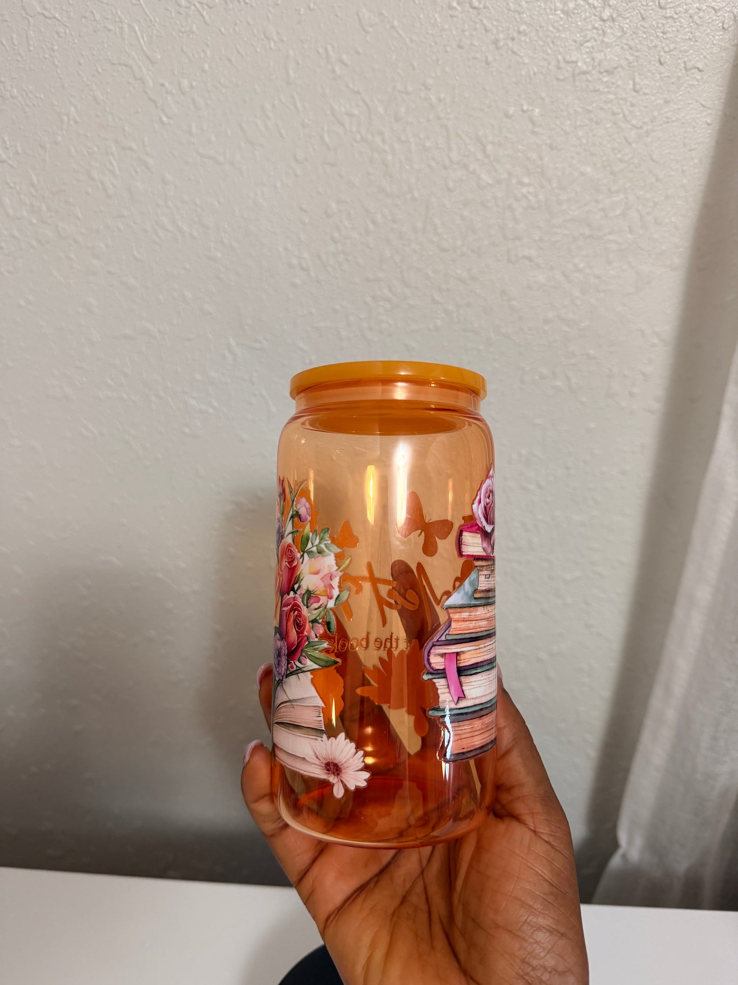 Books Theme Glass Cup