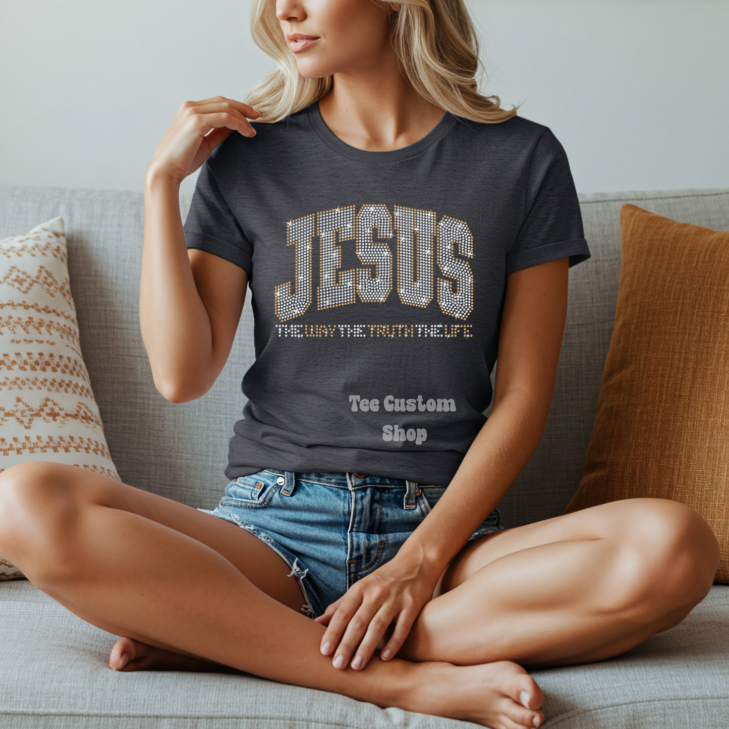 Jesus is the way. T-Shirt